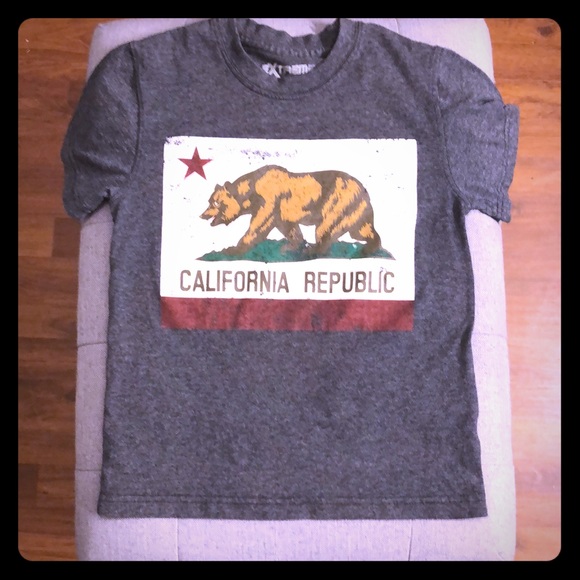 💗💗Graphic California Republic Short sleeve Tee - Picture 1 of 2